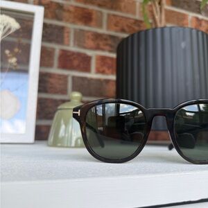 Tom Ford Tortoise Sunglasses